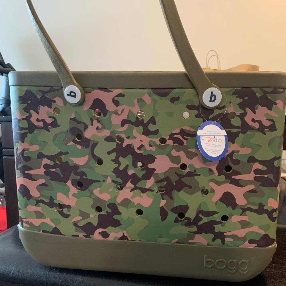 Bogg bag camo